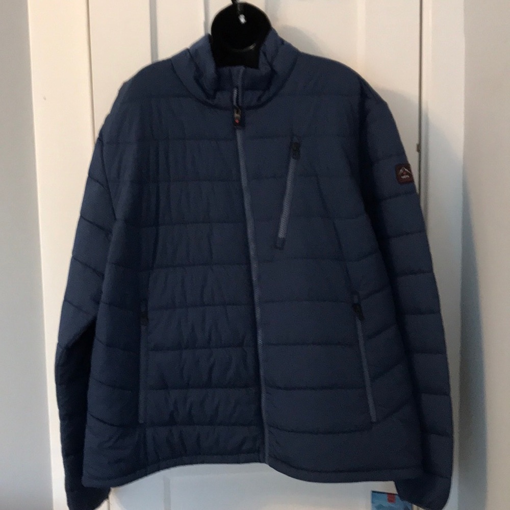 NWT.  HFX Performance ski jacket